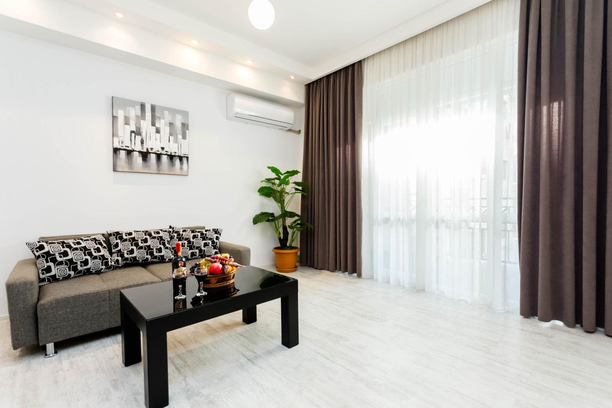 Comfy Point In The Center تبليسي